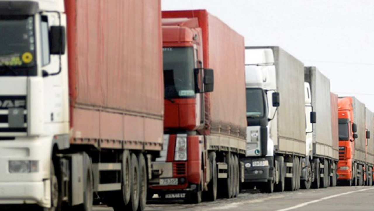 Опрос среди перевозчиков: Наиболее серьезной проблемой является долгое время ожидания на таможне. Ситуация ухудшилась после вторжения России в Украину