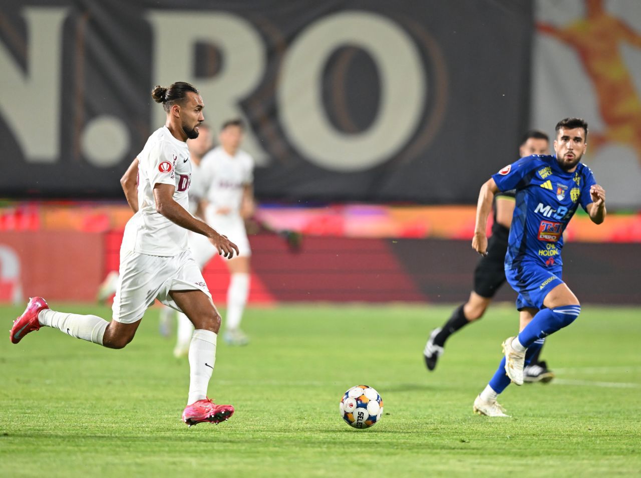 Virgiliu Postolachi și Daniel Dumbrăvanu au marcat în Superliga românească de fotbal