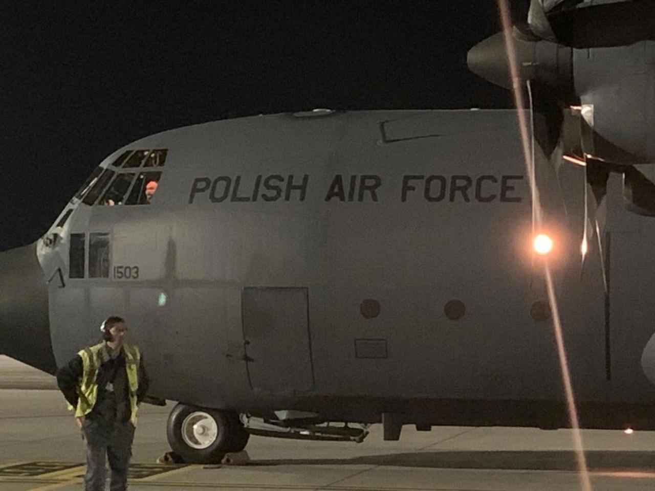 Government from Warsaw sent to Chisinau two planes with weapons and ammunition for the police of the Republic of Moldova