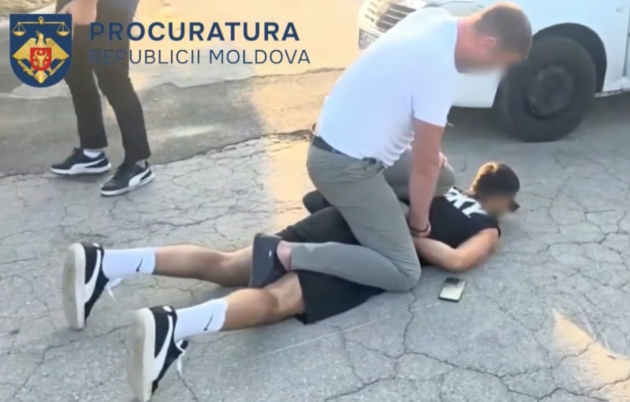 Нападения на оптовых торговцев фруктами и овощами: шестерых человек отправили под суд