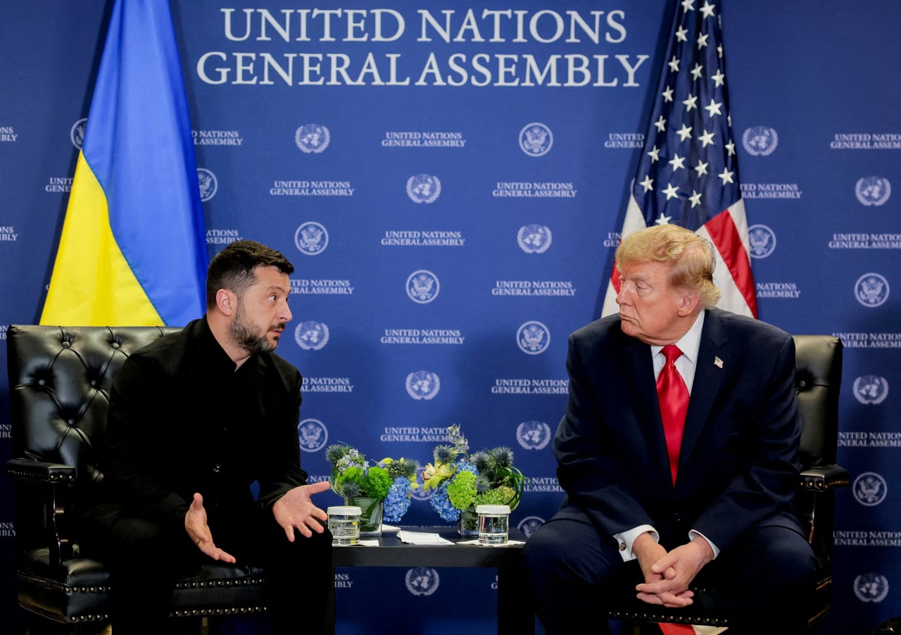 Trump and Zelensky clash over Ukrainian strikes on Russian oil 