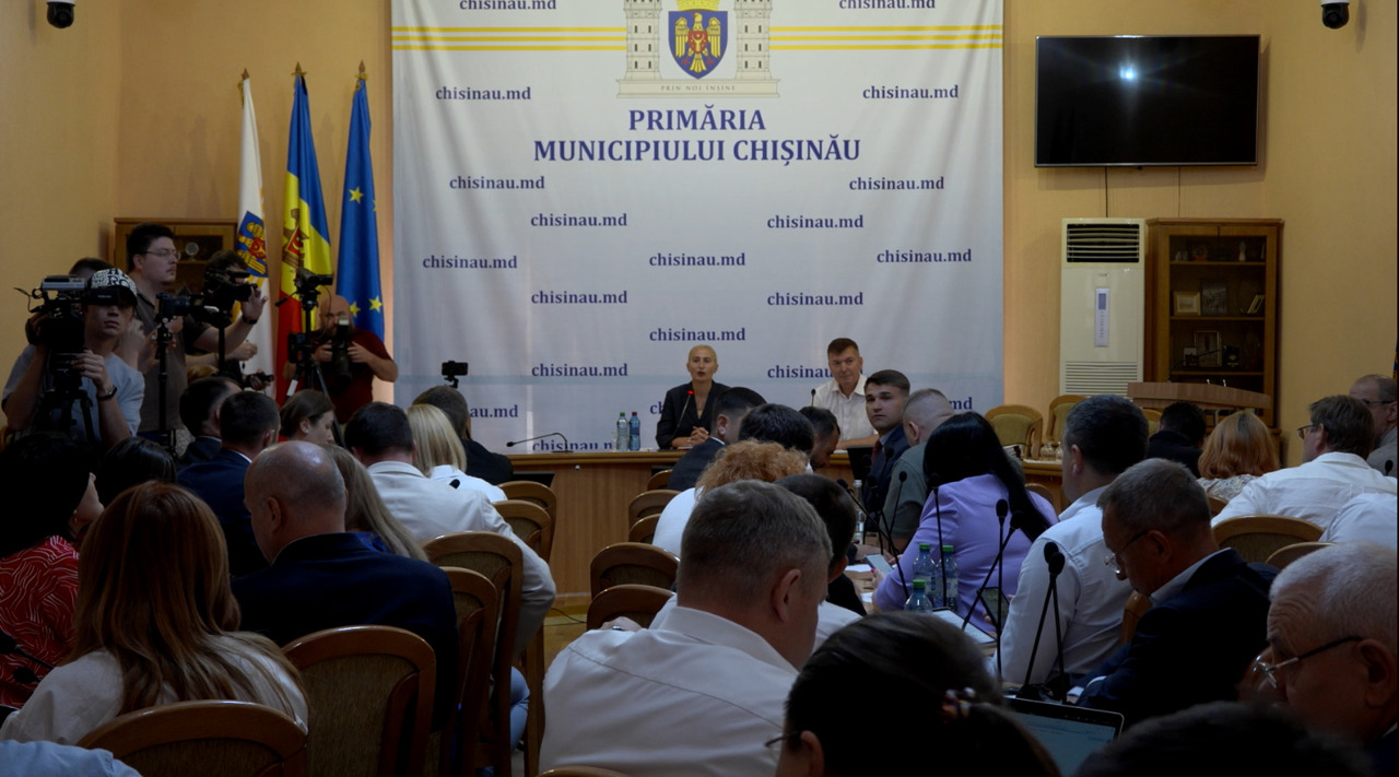 Chișinăul, în continuare fără buget: ședințele CMC se împotmolesc în conflicte politice