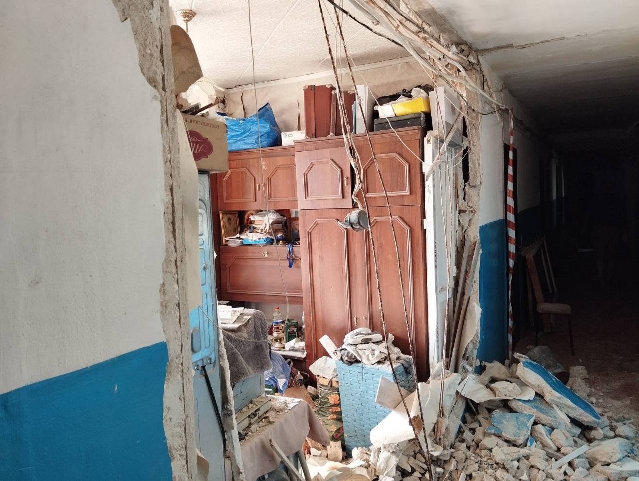 Deflagrație într-un bloc de locuit din sectorul Ciocana: un bărbat, transportat la spital cu arsuri 