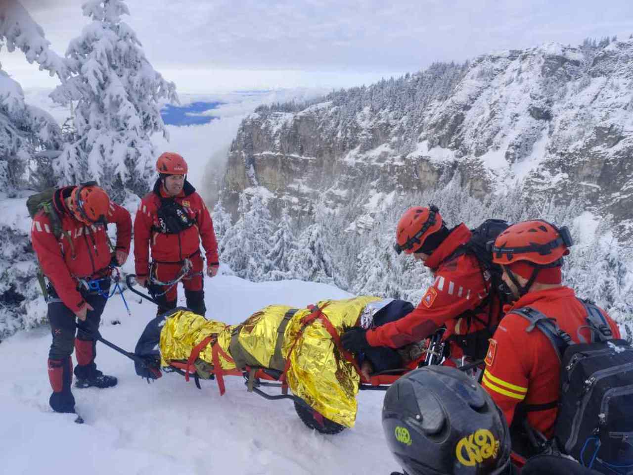 В Румынии за сутки два человека погибли из-за неблагоприятных погодных условий