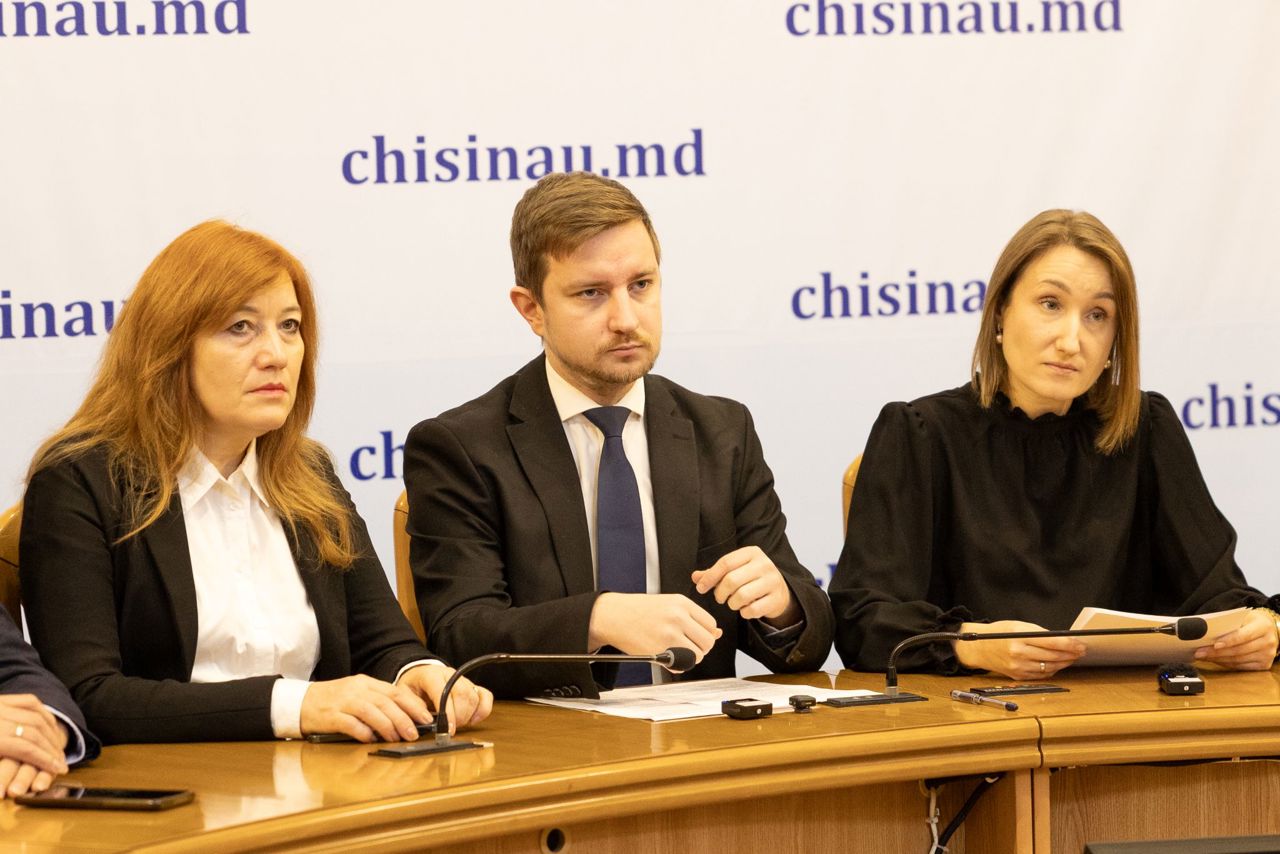 Bugetul Chișinăului pentru anul 2026 reaprinde conflictul politic: PAS acuză întârzieri, Ceban vorbește despre „minciuni”