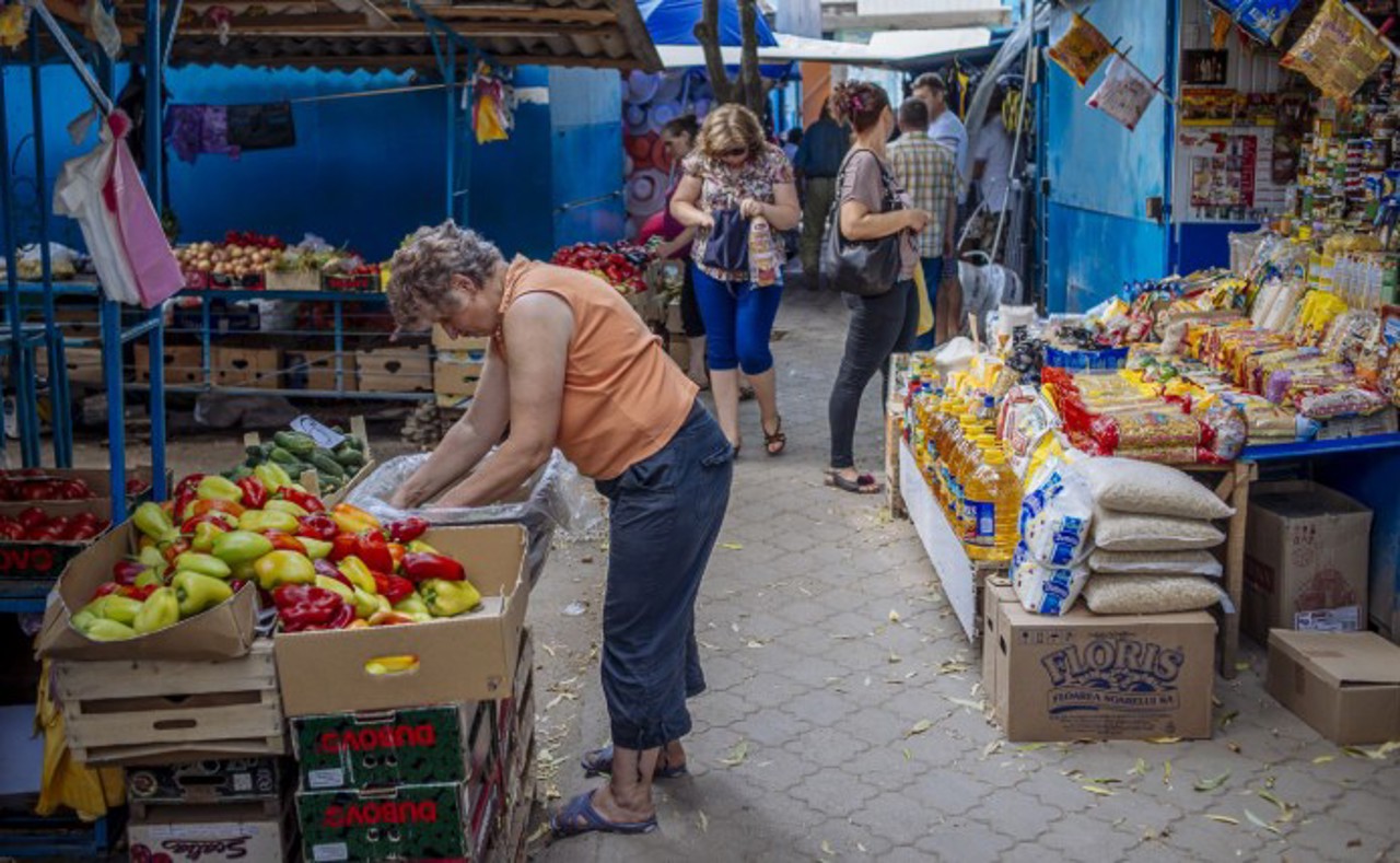 Piața agroalimentară din Ungheni, modernizată cu 17.5 milioane de lei: 30 de pavilioane și minidepozite