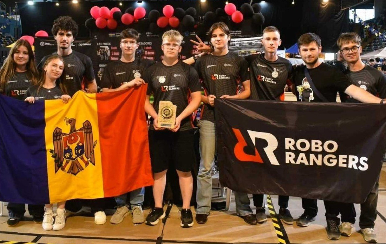 PREMIERE | Moldova wins 2nd place at FIRST Tech Challenge with student-built robot