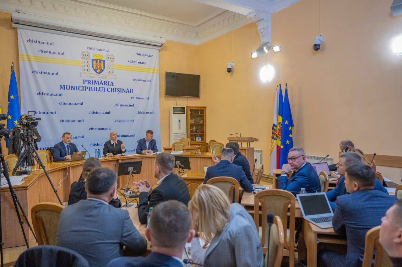 Chișinăul, fără buget de aproape un an: ședința CMC a fost blocată din nou din lipsă de cvorum
