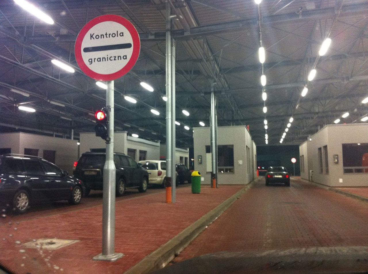 Polonia deschide frontiera cu Belarus după încheierea exercițiilor militare ruso-belaruse, anunță Donald Tusk