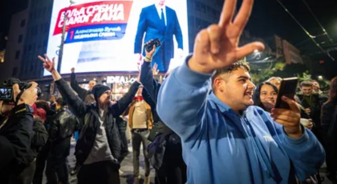 Serbia: Aleksandar Vučić își recunoaște înfrângerea în fața mișcării studențești. ,,E terminat", se scandează la Belgrad
