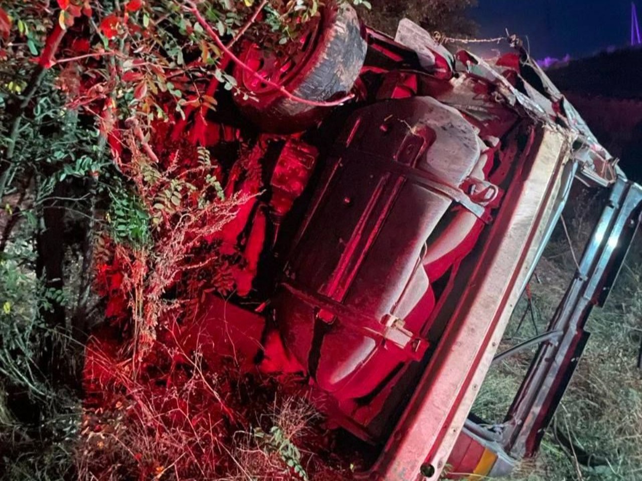 Tragedie la Soroca: doi bărbați și-au pierdut viața după ce un automobil s-a răsturnat la intrarea în Cosăuți