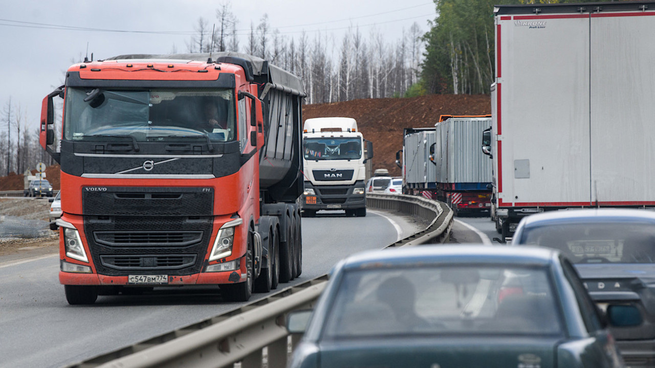 „O benzinărie la 150 km”. Pe autostrada Moscova–Kazan s-au format cozi kilometrice 
