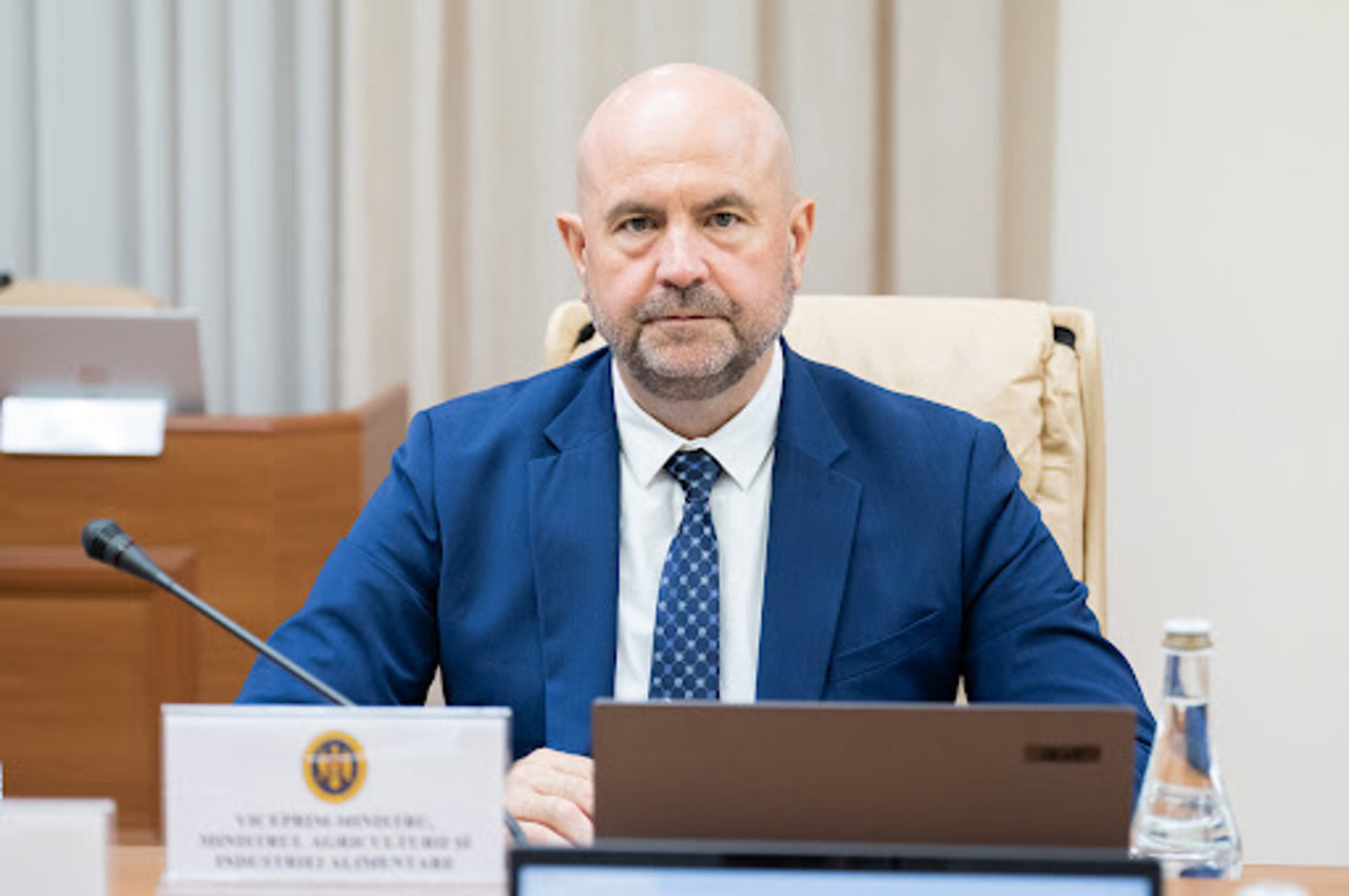 Министр инфраструктуры: Для восстановления некоторых участков дорог нужны сотни миллионов леев