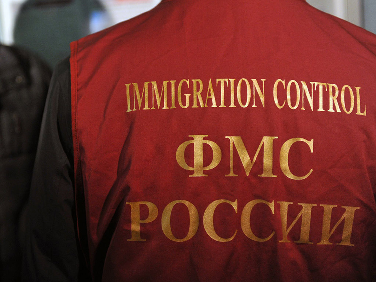 Russia's immigration amnesty for Moldovans seen as 'election ploy'