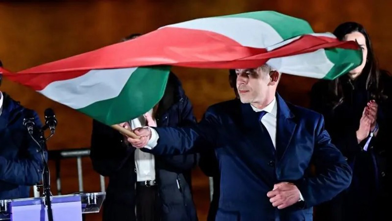 Peter Magyar depune jurământul de prim-ministru al Ungariei: „Nu este timp de pierdut”