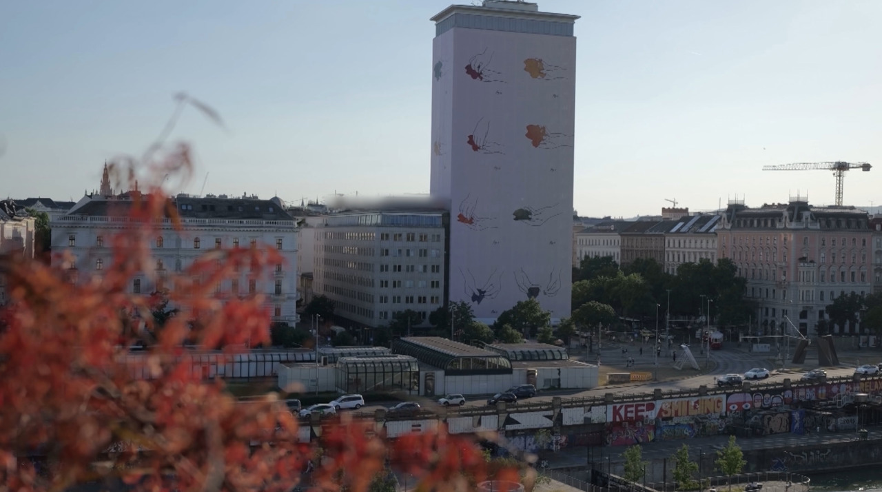 Vienna Ringturm facade features Moldovan art in historic cultural debut