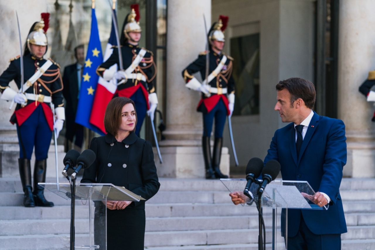 Maia Sandu, discuție la telefon cu Emmanuel Macron despre aderarea Republicii Moldova la UE