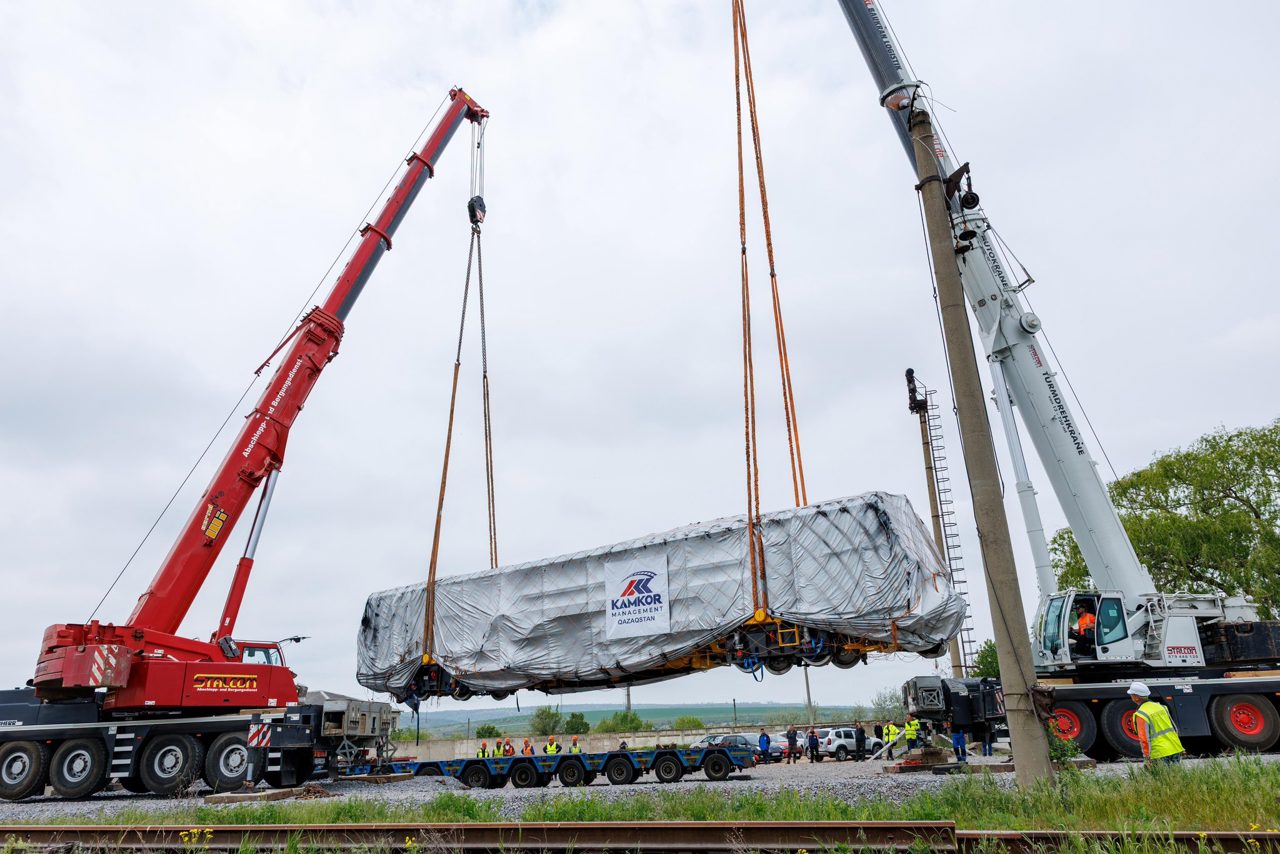 Utilaje de peste două milioane de dolari pentru modernizarea căii ferate au ajuns în Republica Moldova