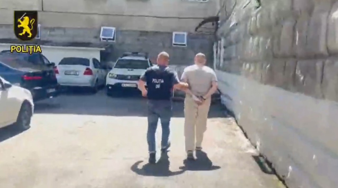 Moldovan senior defrauded of €740k in fake real estate scheme