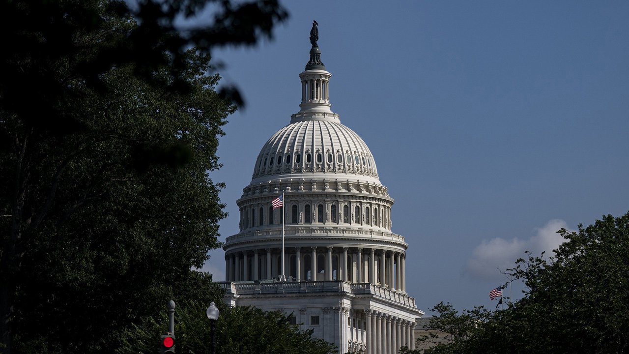 US senators warn: Russia using propaganda and economic pressure to sway Moldova’s elections