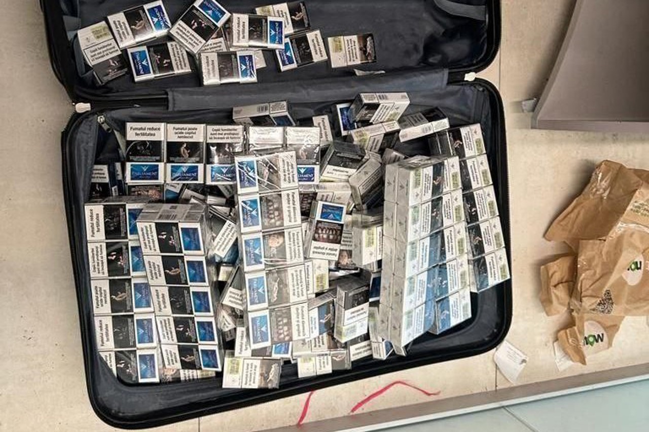 Мужчина из Республики Молдова хотел попасть в Великобританию с багажом, набитым сигаретами. План сорван правоохранительными органами