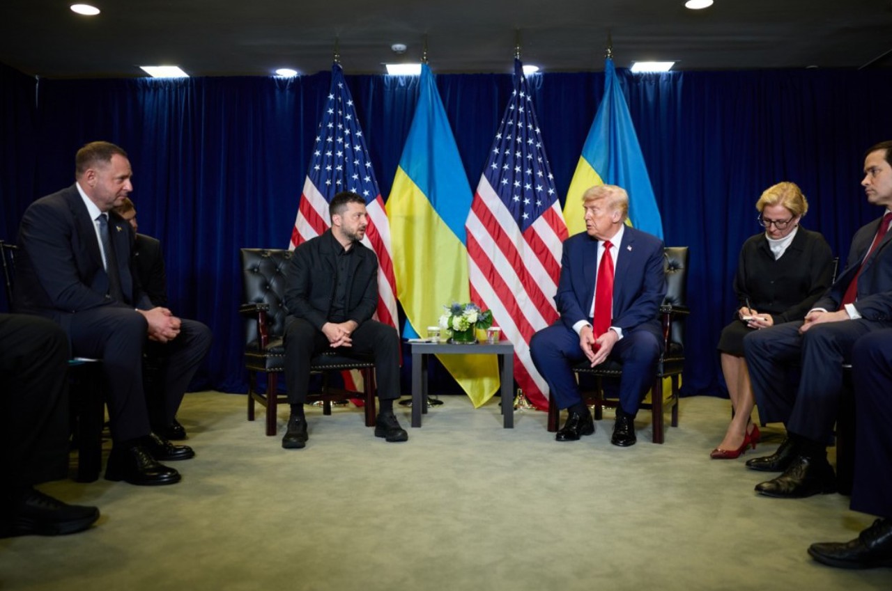 СМИ: Трамп решил предоставить разведданные для ударов по энергообъектам в глубине России 