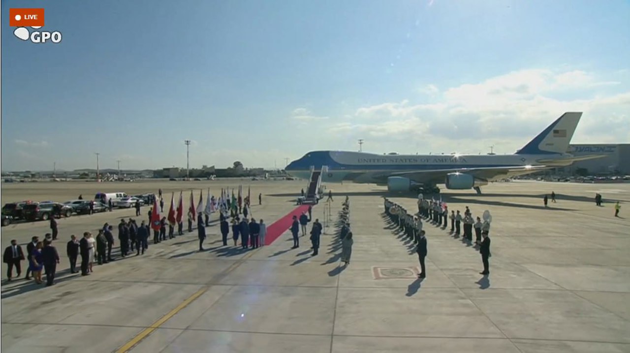 трансляция Reuters