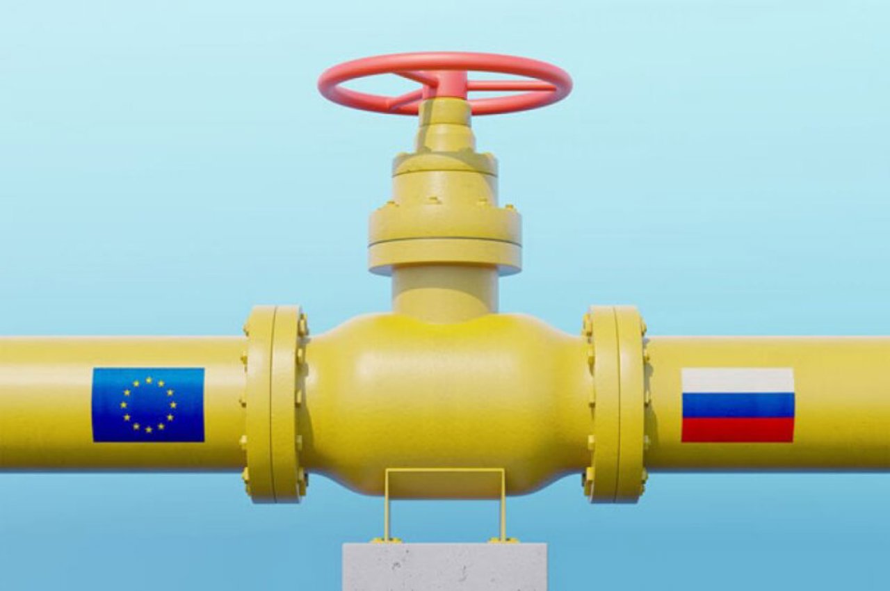 Еврокомиссия опубликовала законопроект об отказе от газа и нефти из РФ к 2027 году