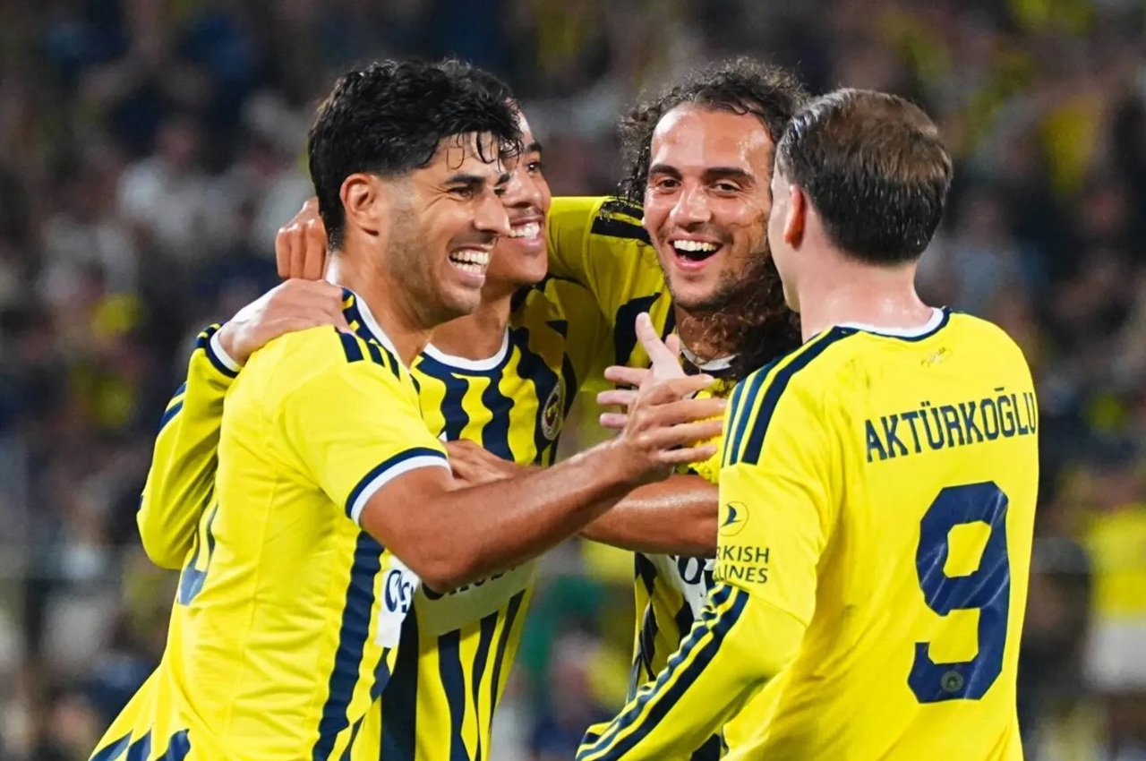 Fenerbahce Istanbul este tot mai aproape de play-off-ul Ligii Campionilor