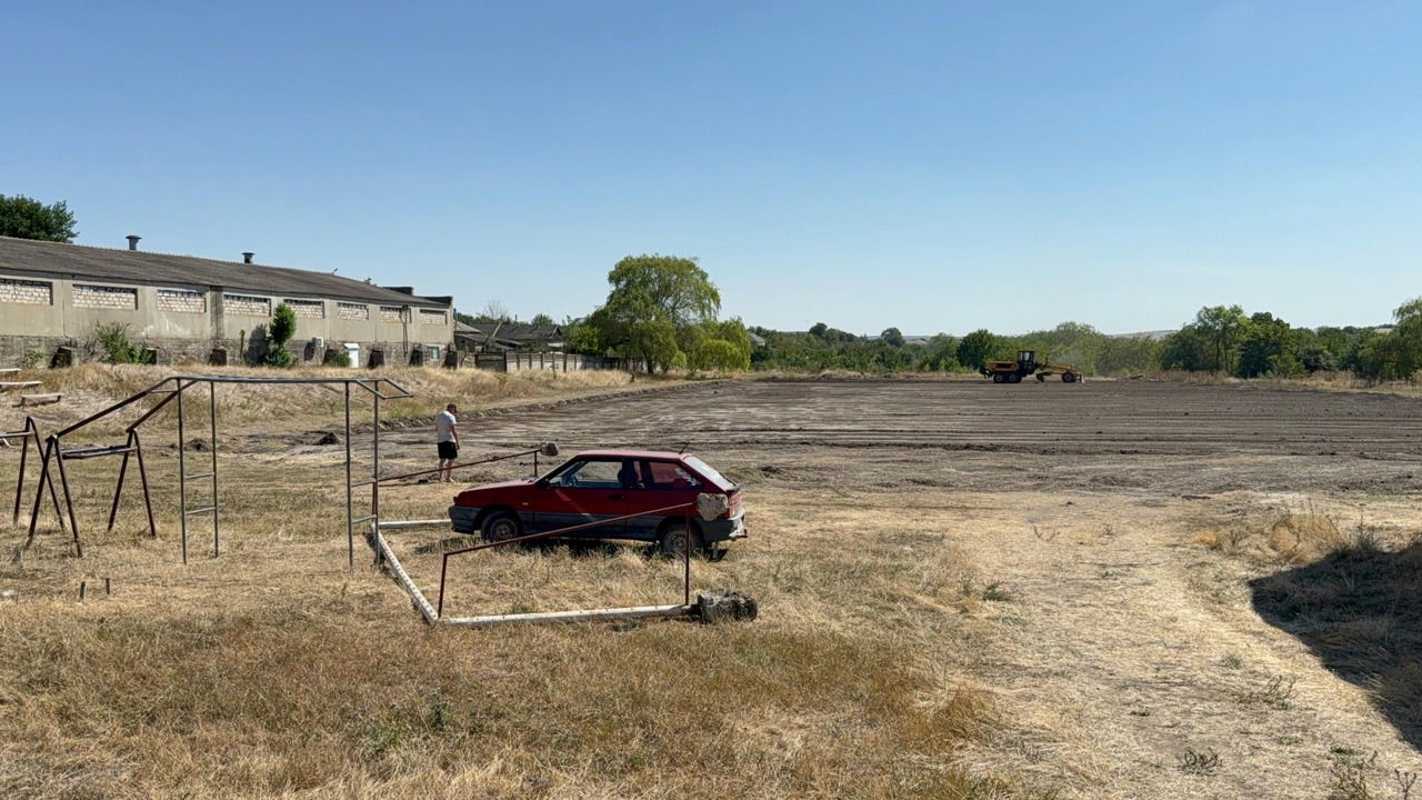 Stadionul și sala de lupte din Cioc-Maidan, renovate cu sprijinul Guvernului României și al diasporei