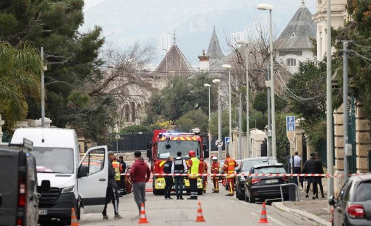 Дело взрыве у консульства России в Марселе: задержаны два человека