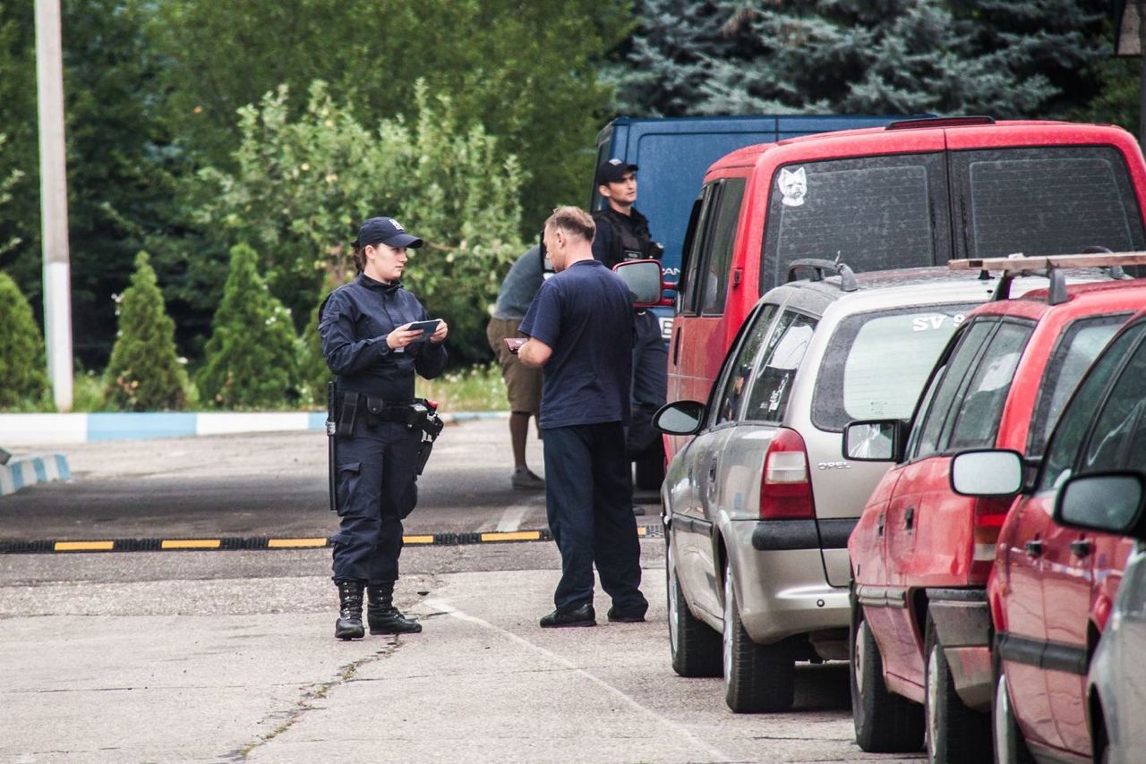 Очереди на границе: Таможенная служба сообщила о технических проблемах