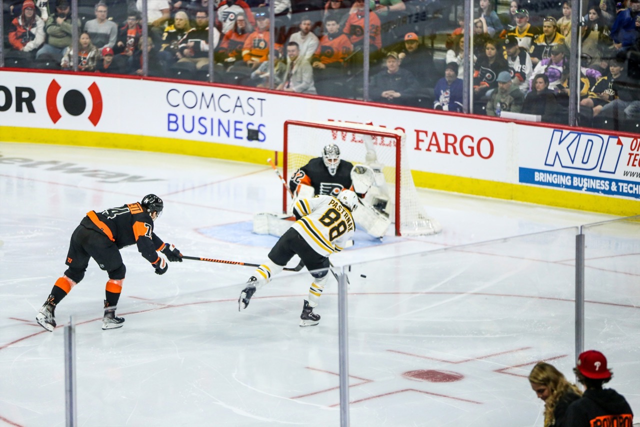 Bruins, record de victorii într-un sezon