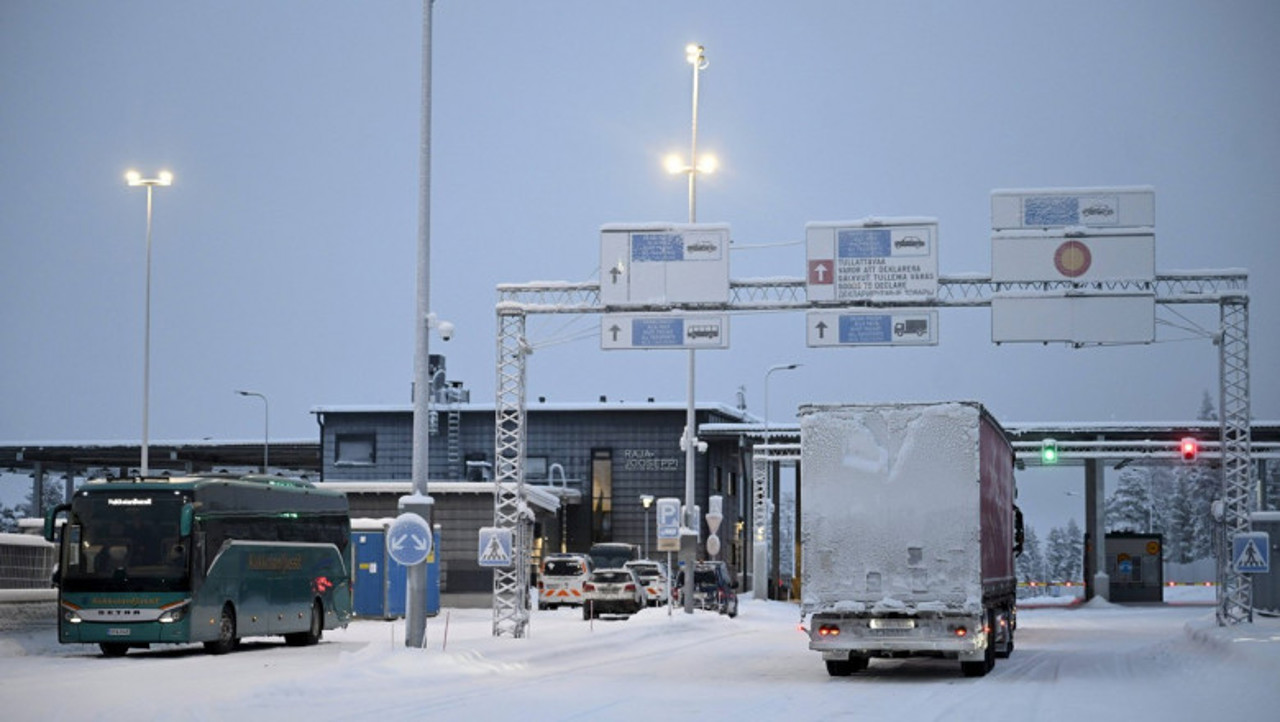 Finland will close all borders with Russia 