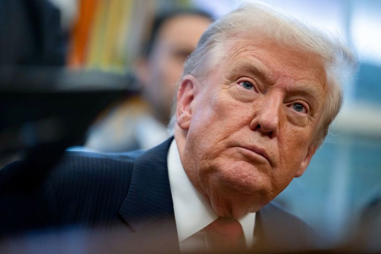 SUA ar putea sancționa țările care continuă afacerile cu Rusia. Trump confirmă inițiativa republicanilor