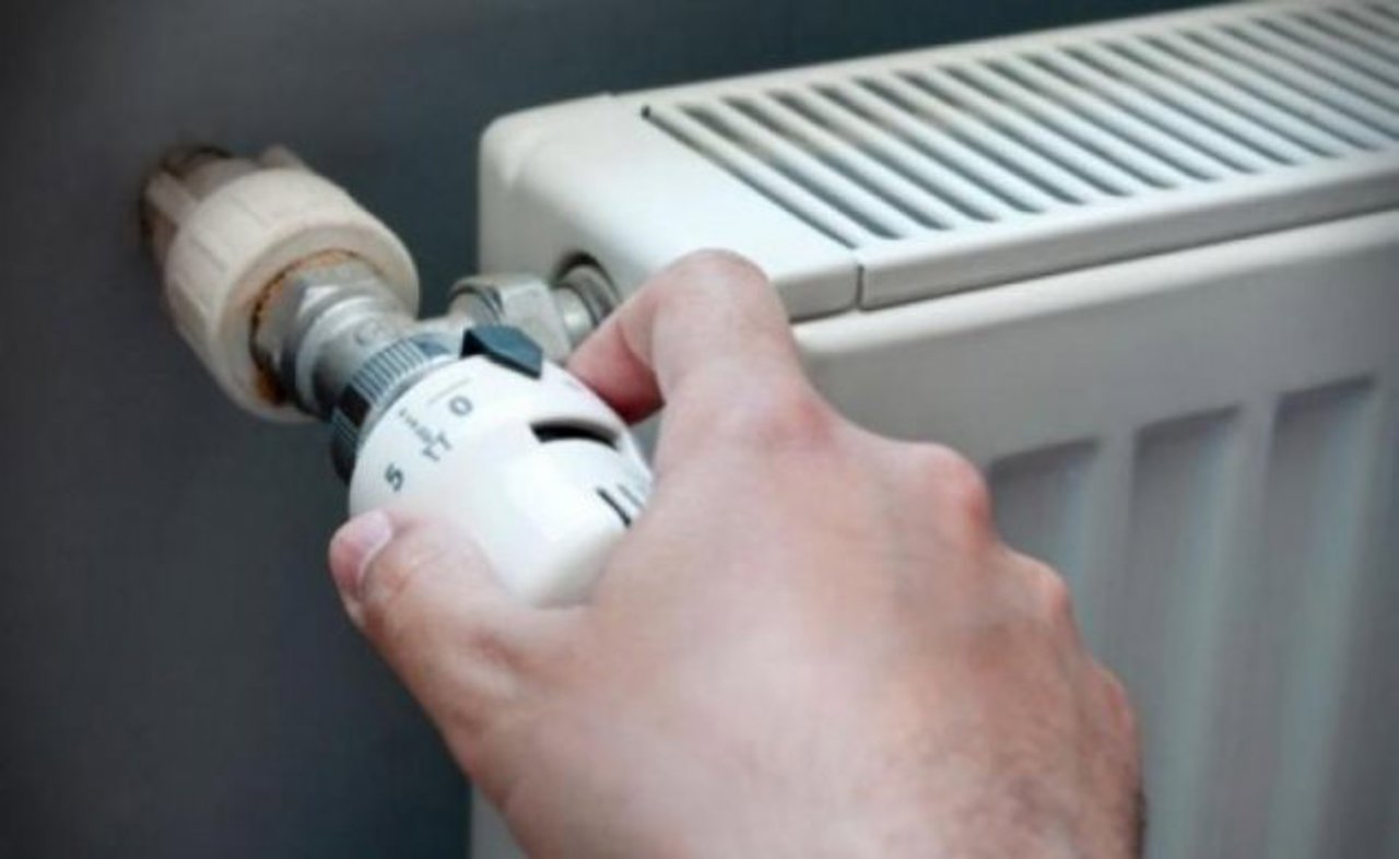 Guvernul a dat aviz pozitiv unui proiect de modificare a mecanismului de acordare a compensațiilor pentru perioada rece a anului