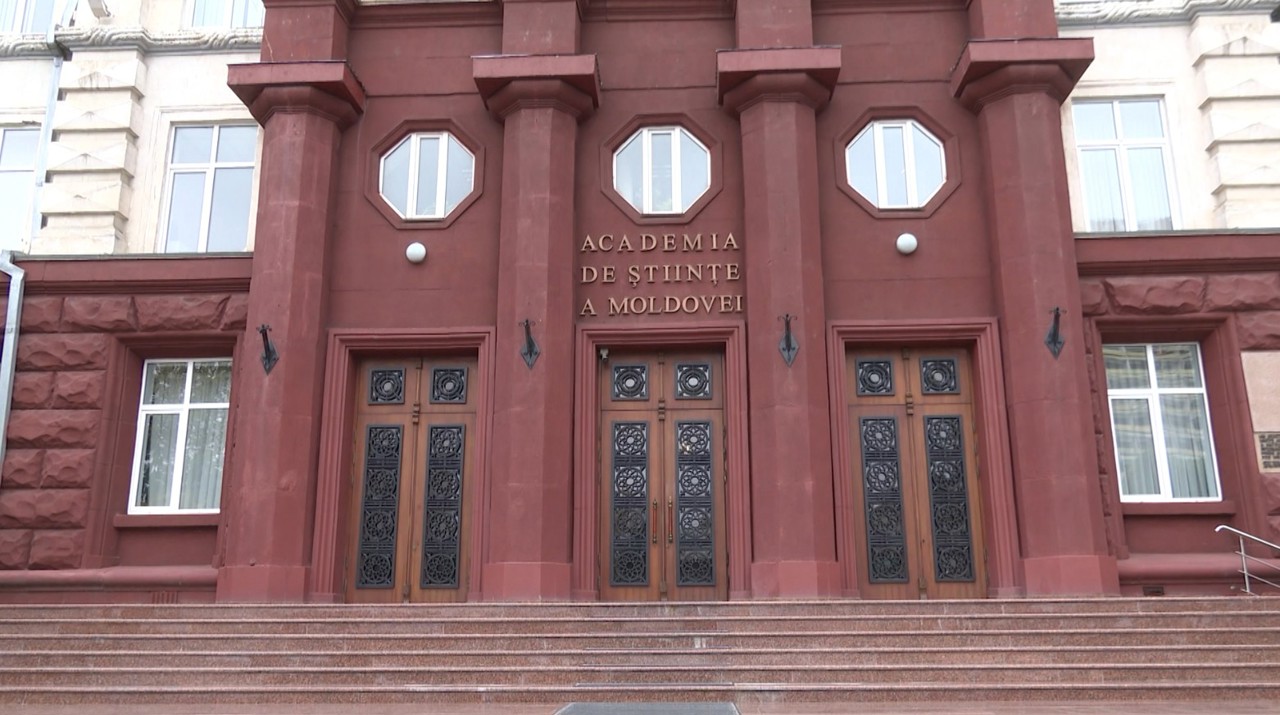 Inteligența Artificială, între progres și prudență | Discuții la AȘM: „Într-un an sau doi vom avea rezultate fulminante”