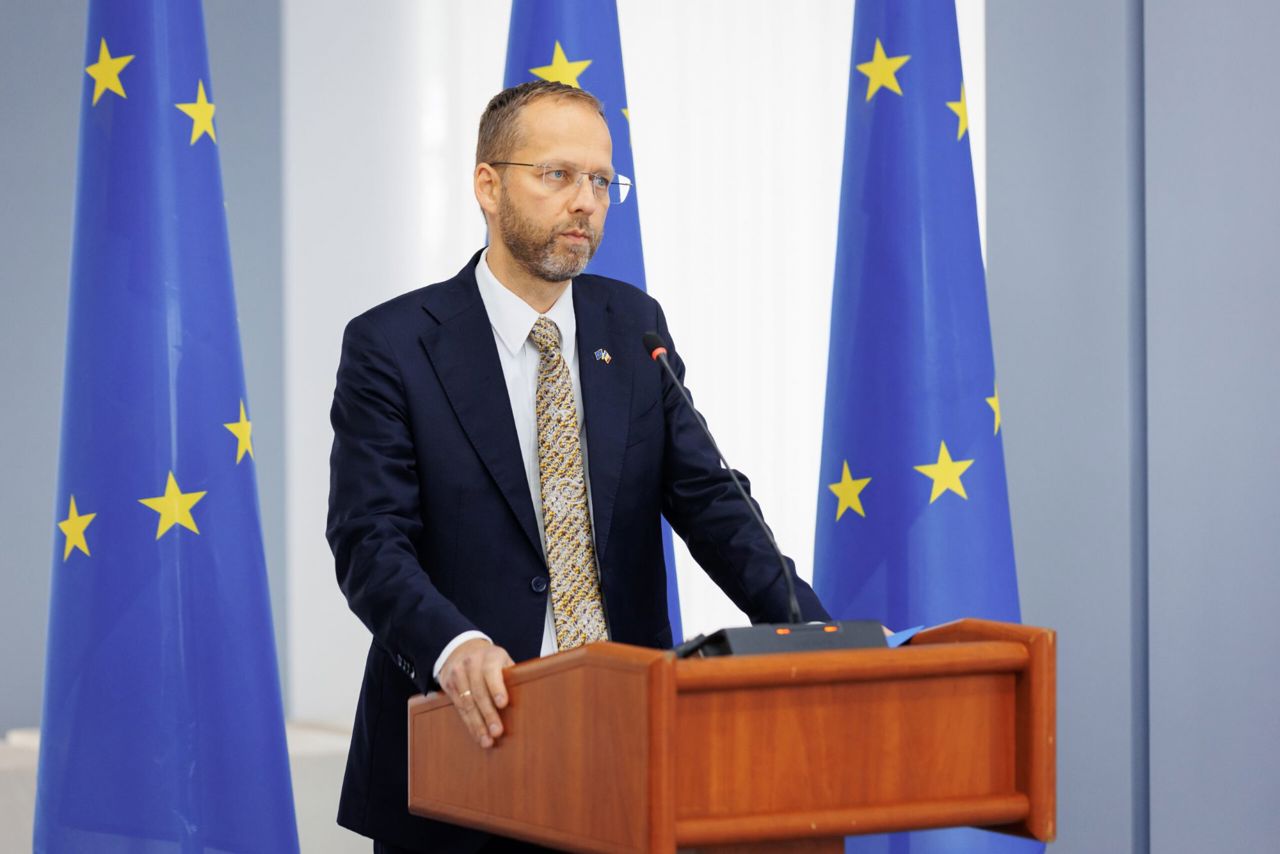 Uniunea Europeană susține dezvoltarea sectorului de apărare al Republicii Moldova, declarație