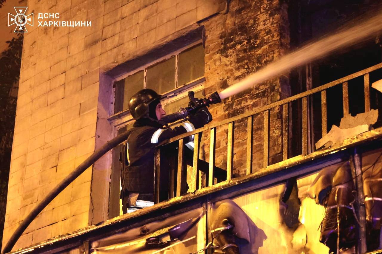 Cel puțin 47 de răniți în Harkov, în urma unui atac cu drone. Zelenski: Rusia lovește clădiri rezidențiale exact în momentul în care ucrainenii sunt acasă