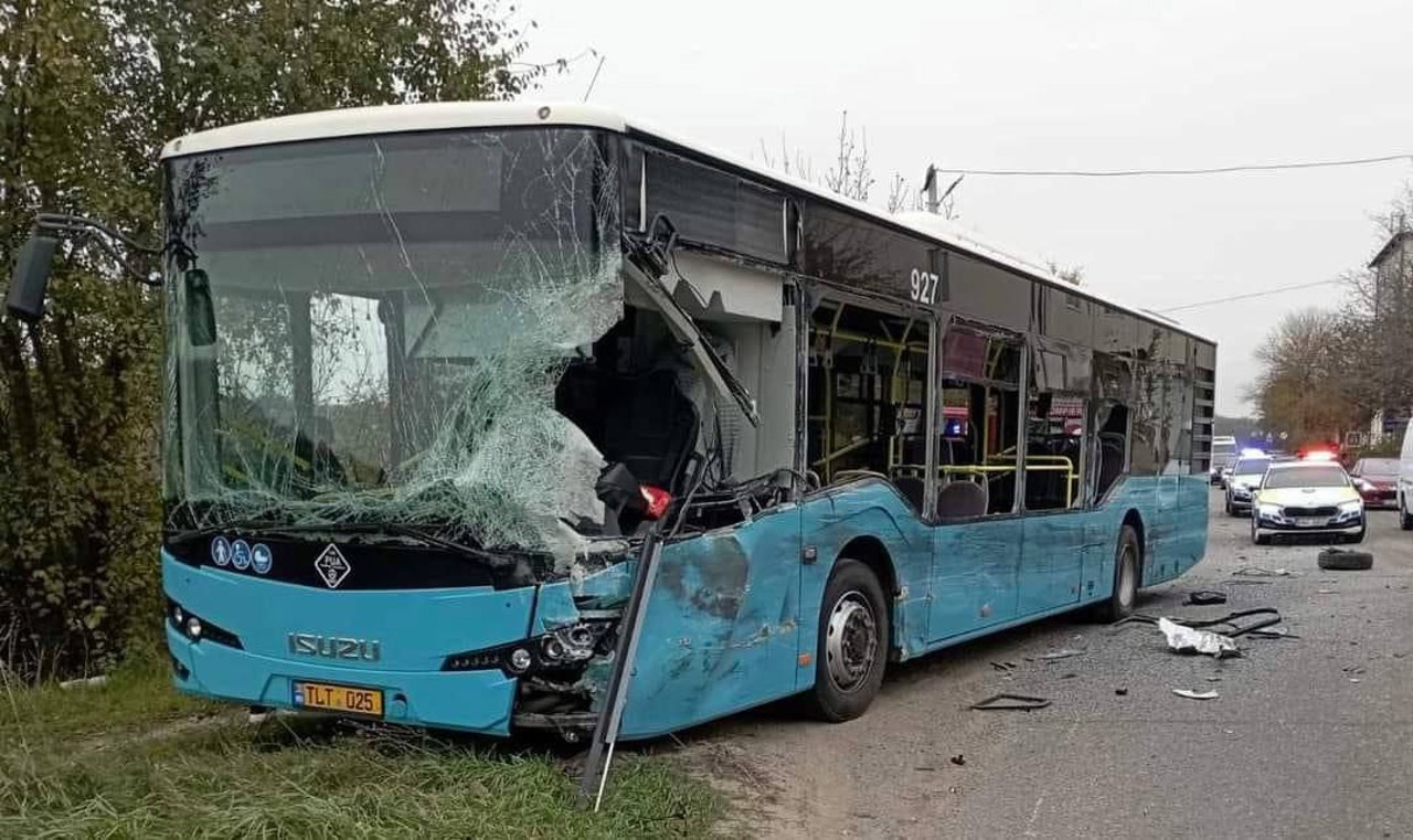 Серьезная авария в коммуне Тогатин: шесть человек в больнице