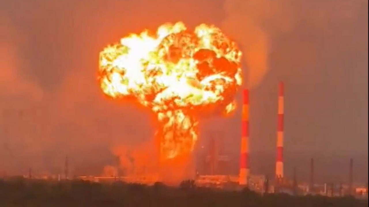 Explozie în regiunea Moscova: Ucraina anunță distrugerea unei conducte care alimenta cu combustibil mai multe aeroporturi