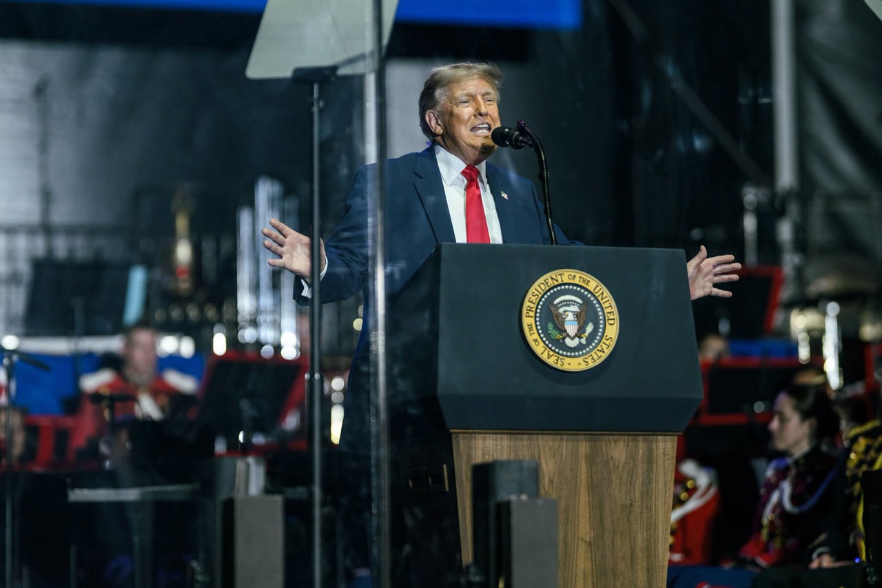 Дональд Трамп объявил Ирану масштабную экономическую войну