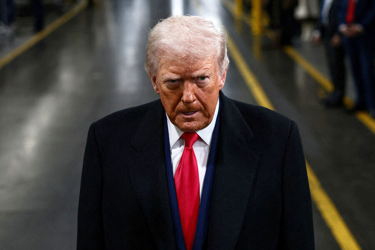 Трамп пригрозил пошлинами странам, выступающим против контроля США над Гренландией