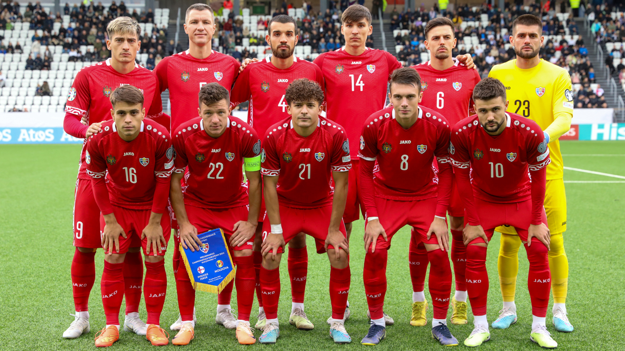 Большой футбол возвращается на общественное телевидение! Матчи сборной Республики Молдова по футболу против Швеции и Польши на канале Moldova 1