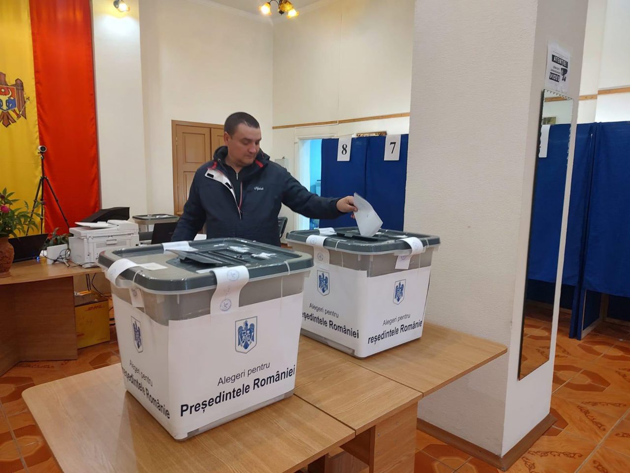 Alegeri prezidențiale România // Peste 31 de mii de români au votat în Republica Moldova 