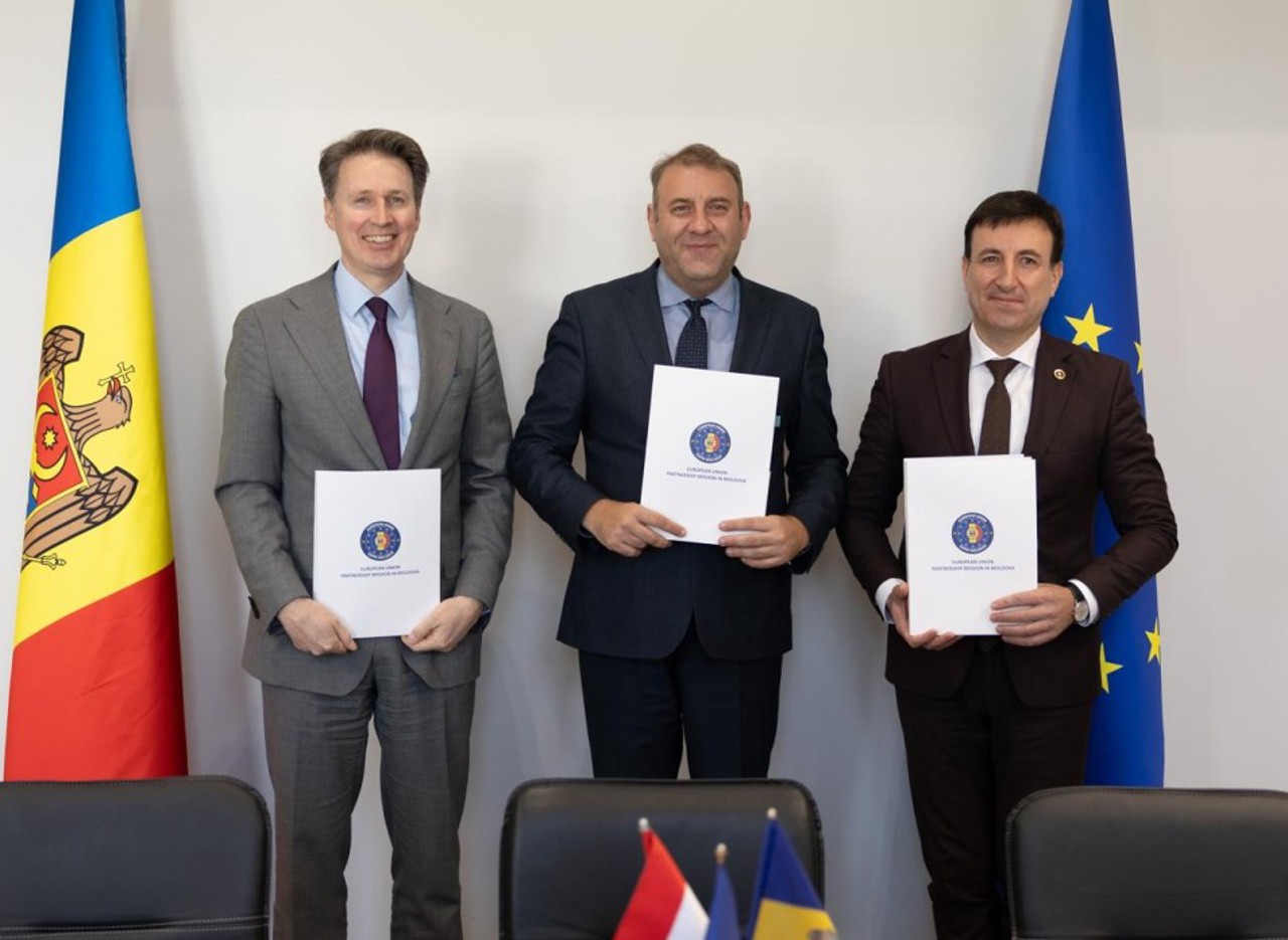 Soluții moderne de stocare a datelor, table interactive și monitoare vor fi repartizate în subdiviziunile de poliție din țară