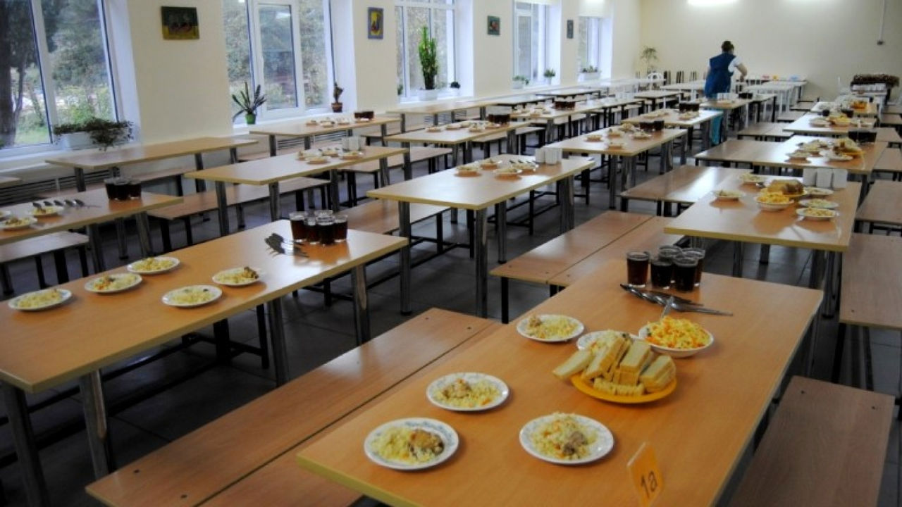 Consilierii PAS solicită convocarea CMC pentru deblocarea fondurilor destinate școlilor. Ceban anunță ședință pe 15 mai