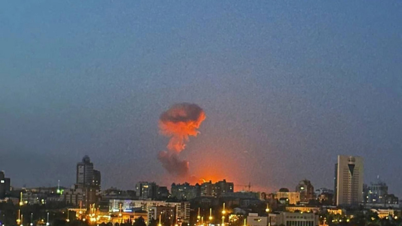 На Украине продолжаются нападения. Украинские войска продолжают контрнаступление