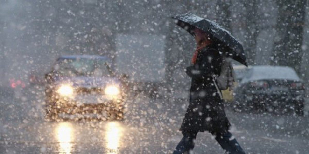 Snow and ice yellow warning across the country. Rescuers' recommendations