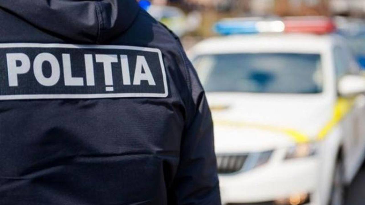 Polițiști din Criuleni, cercetați pentru corupere pasivă: Au cerut 5000 de lei de la un șofer pentru a nu-l documenta